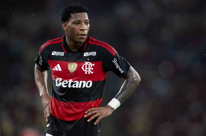 De volta ao Flamengo: Bap havia mostrado alívio com saída de Plata e disse que não seria mais necessário buscar o jogador em noitadas