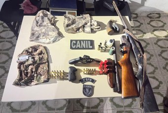 Dois homens são presos com armas, munições e balaclavas na zona rural de Arapiraca