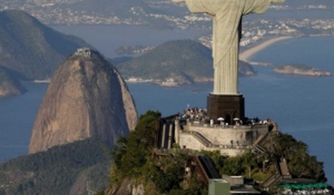 Cristo Redentor, uma das Sete Maravilhas do Mundo, completa 87 anos