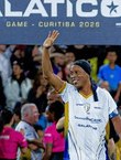 Ronaldinho Gaúcho anuncia volta aos gramados pelo italiano Ravenna