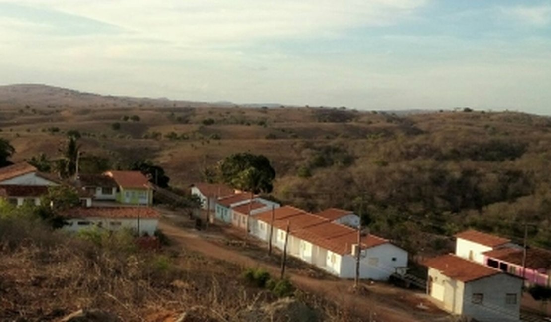 Governo deve concluir com urgência escola em aldeia indígena em São Sebastião