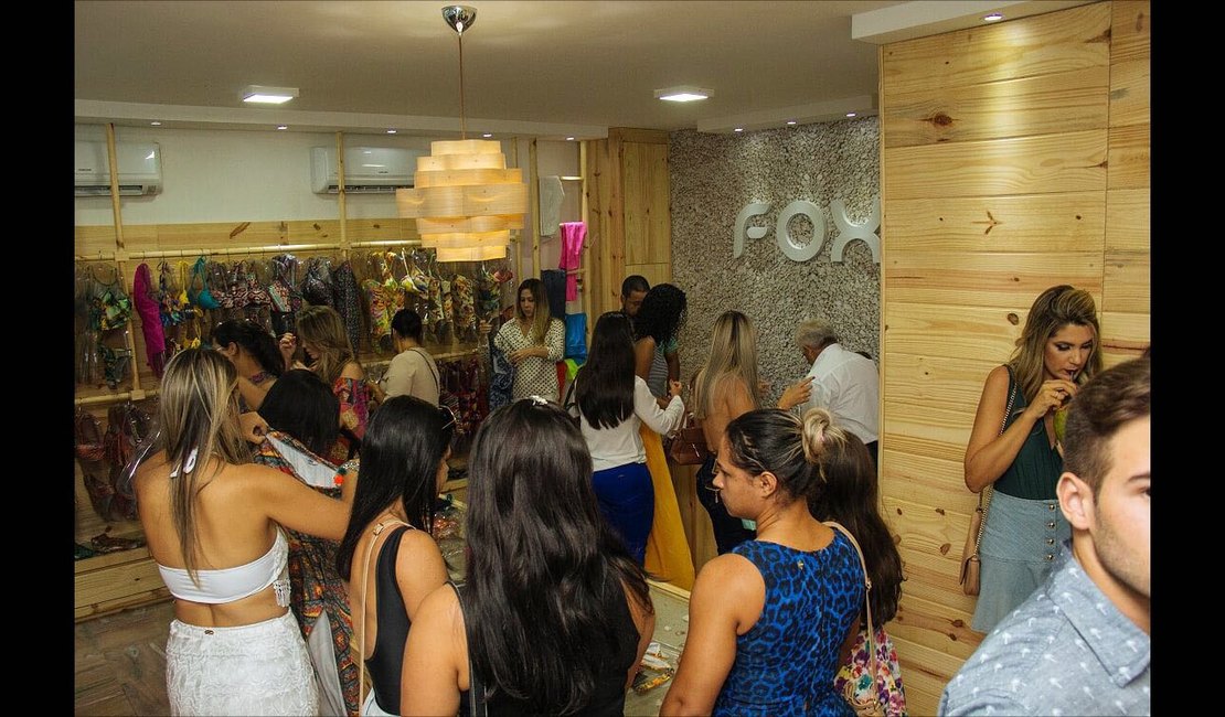 Fox Brasil inaugura loja e convida arapiraquenses a conhecerem o mundo da moda praia