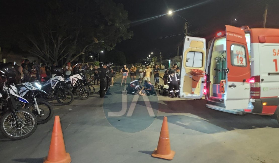 Casal fica ferido em acidente de moto no bairro Primavera, em Arapiraca