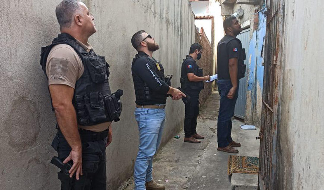 Operação policial recupera 50 aparelhos celulares roubados, em AL