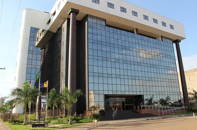 Justiça decreta prisão de suspeito de matar professora em Porto Velho