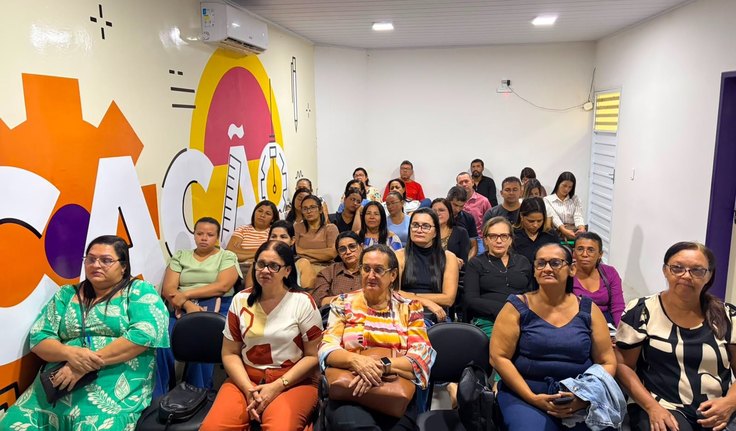 Diretores da rede municipal de Traipu participam de formação sobre alimentação escolar e fortalecimento de ações educativas