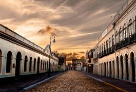 Homem é preso após abusar de mulher alcoolizada em boate de Maceió