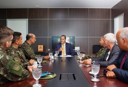 TRE recebe generais do Exército para iniciar planejamento das eleições