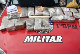 PM prende mulher e apreende 19 kg de maconha, em AL