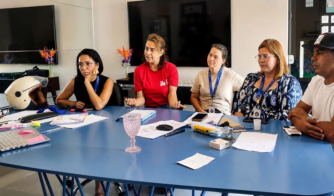 Instituto de Arquitetos coordena construção de banheiros em comunidades de AL