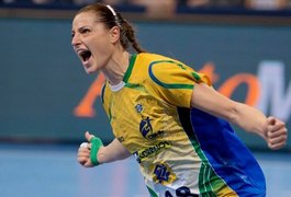 Seleção feminina de handebol do Brasil vence a Sérvia e conquista título mundial inédito