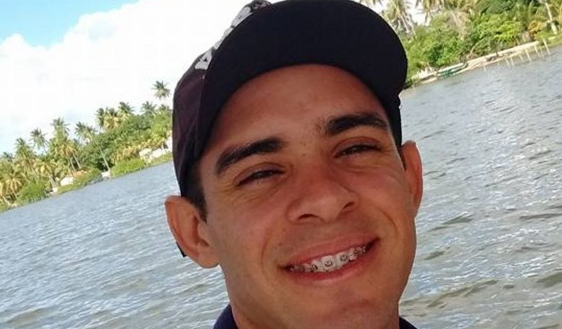 Produtor cultural é assassinado a tiros quando chegava em casa