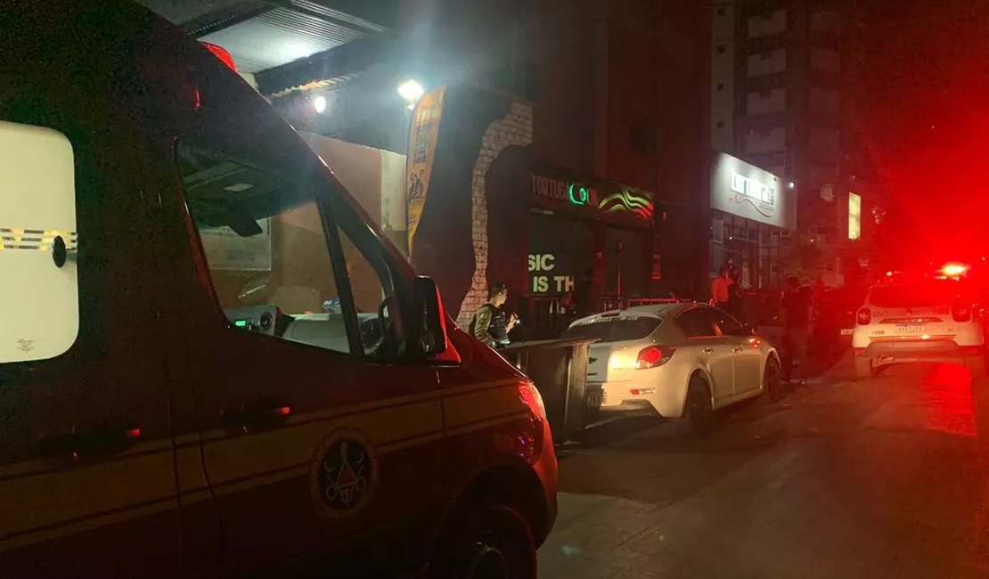 Atirador deixa seis feridos após atentado na porta de boate em Minas Gerais