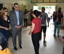 Milhares de candidatos fazem as provas para o concurso do Ministério Público Estadual