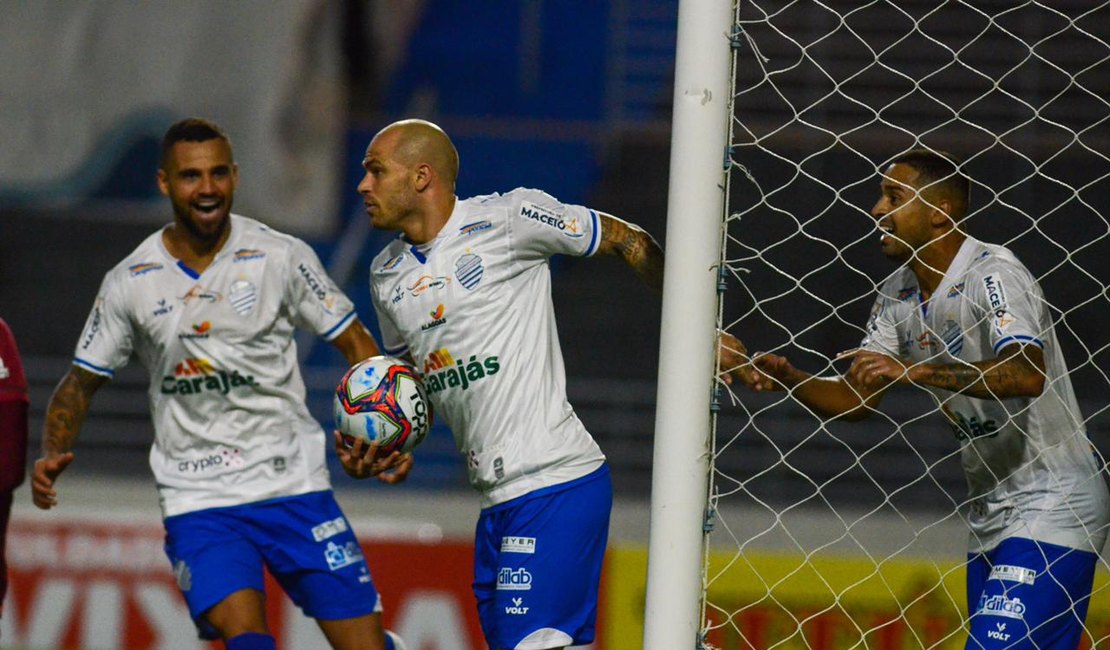 Silvinho marca primeiro gol do CSA na Série B 2021, mas Azulão segue sem vencer na competição