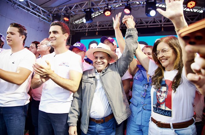 Gilvan Barros acompanha JHC em agenda nas ruas de Porto Calvo