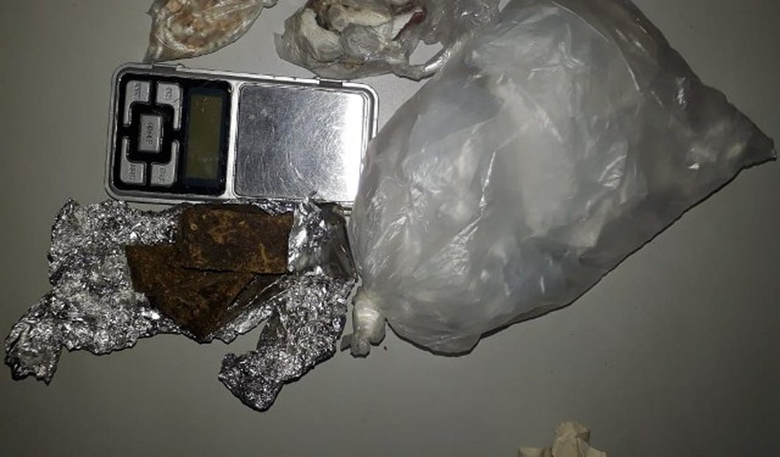 Operação policial prende cinco suspeitos de homicídios e tráfico de drogas em Atalaia