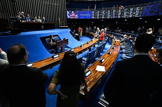 Senado aprova transformação de Cefets de MG e RJ em universidades tecnológicas
