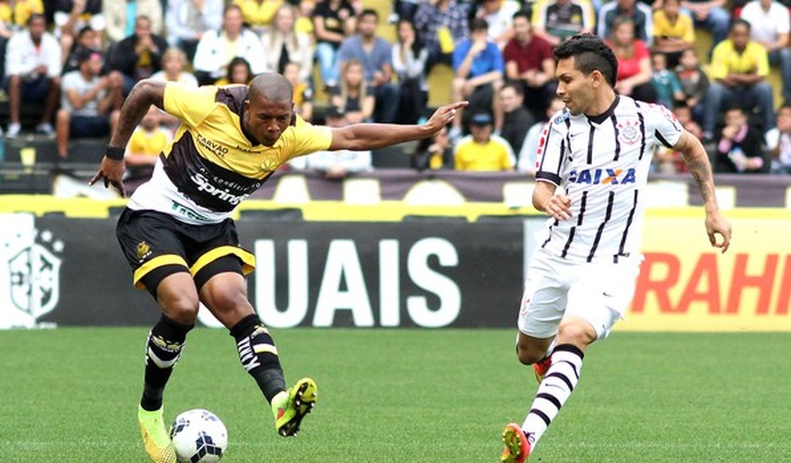 Corinthians vence o Criciúma, mas vai disputar a pré-Libertadores