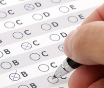 UPE oferece mais de 300 vagas em concurso com salários de até R$ 4.599,02