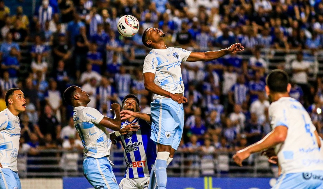 CSA perde para o Londrina e fica mais perto do rebaixamento para a Série C