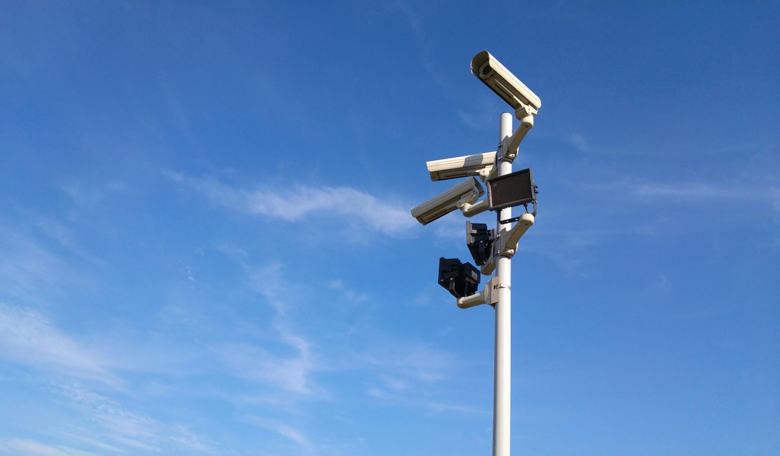 Como pequenas cidades estão adotando soluções digitais para otimizar serviços públicos e fortalecer a segurança local