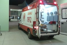 Jovem não atenta para sinal de trânsito e é atropelado por ônibus em Arapiraca