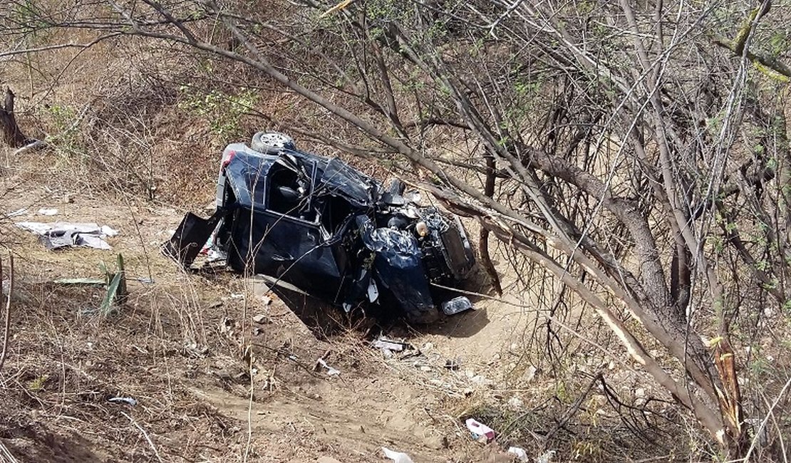 Grave acidente deixa 7 feridos na AL-220