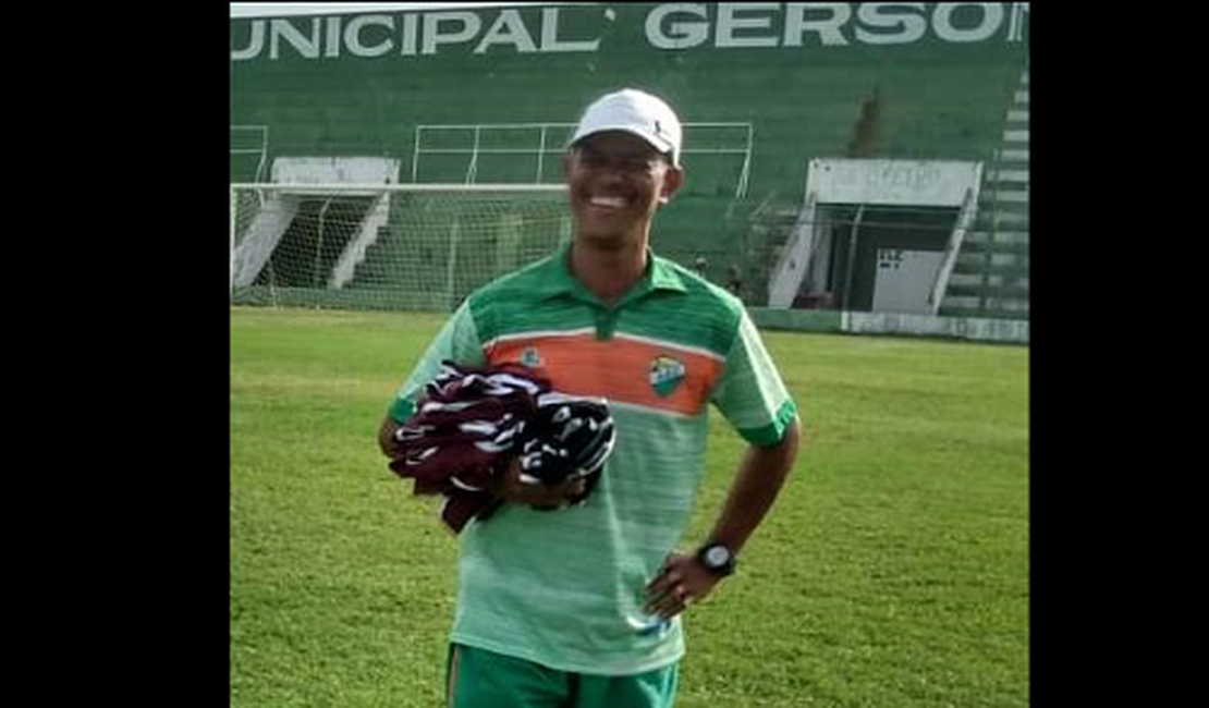 Técnico Joécio Barbosa pede demissão do Coruripe