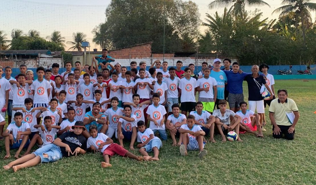 Meninos de ouro: Arapiraca revela jovens talentos em projeto social de futebol