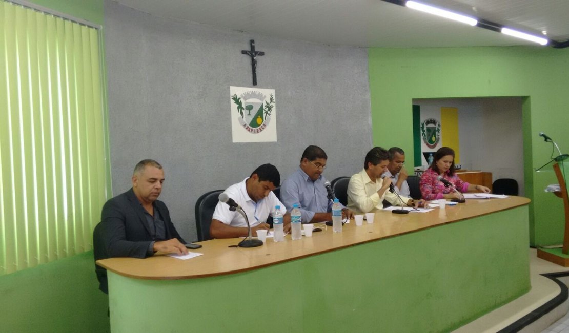 Vereadores realizam Audiência Pública com os Correios para debater entrega de correspondências
