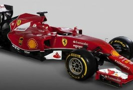 Ferrari apresenta carro para 2014 com detalhes em preto