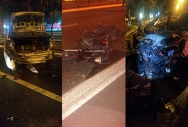 Colisão entre carro e moto deixa dois mortos Avenida Durval de Góes Monteiro, em Maceió