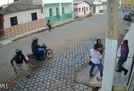 VÍDEO. Tentativa de homicídio deixa criança no meio da troca de tiros