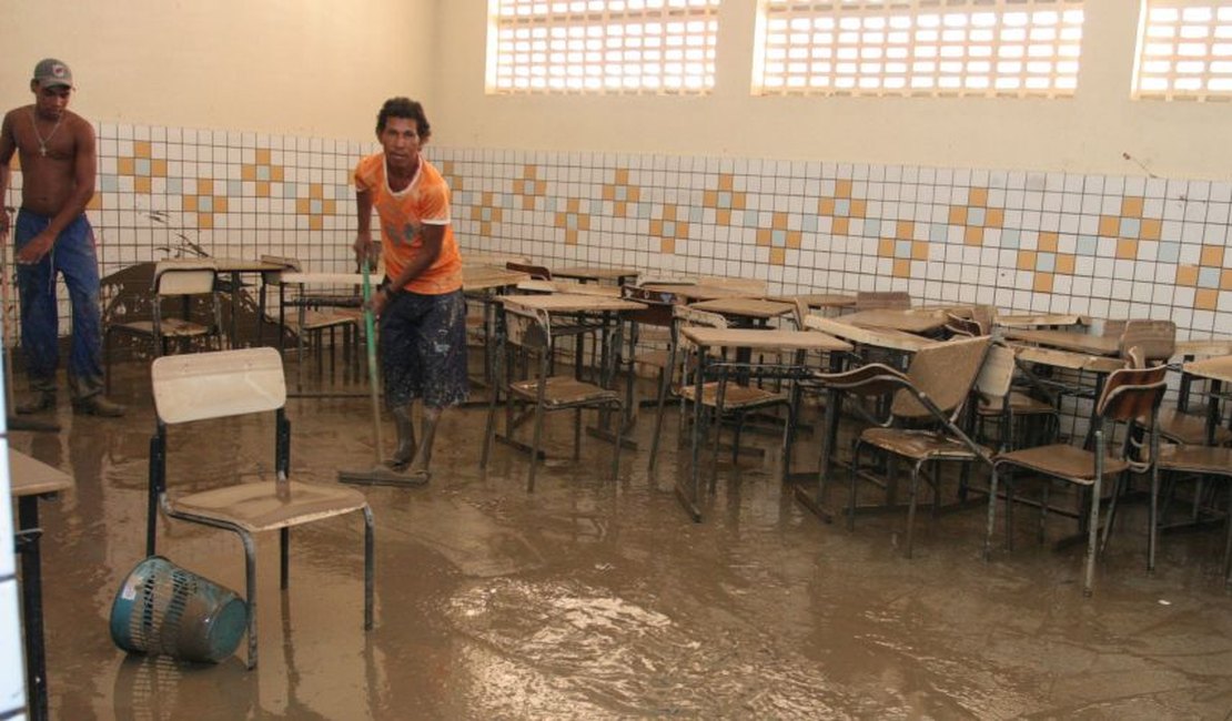 Ministro da Educação vem a AL liberar recursos para escolas