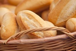 Adolescente de 15 anos é apreendida por tentar matar mãe com pães envenenados