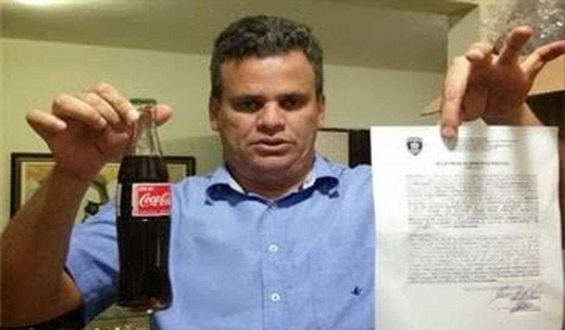 Repórter da Record encontra novo animal na Coca-Cola