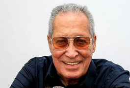 Arivaldo Maia, locutor esportivo que fez história no rádio alagoano, morre aos 77 anos