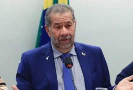 Após fraude no INSS, Lupi pede demissão do Ministério da Previdência