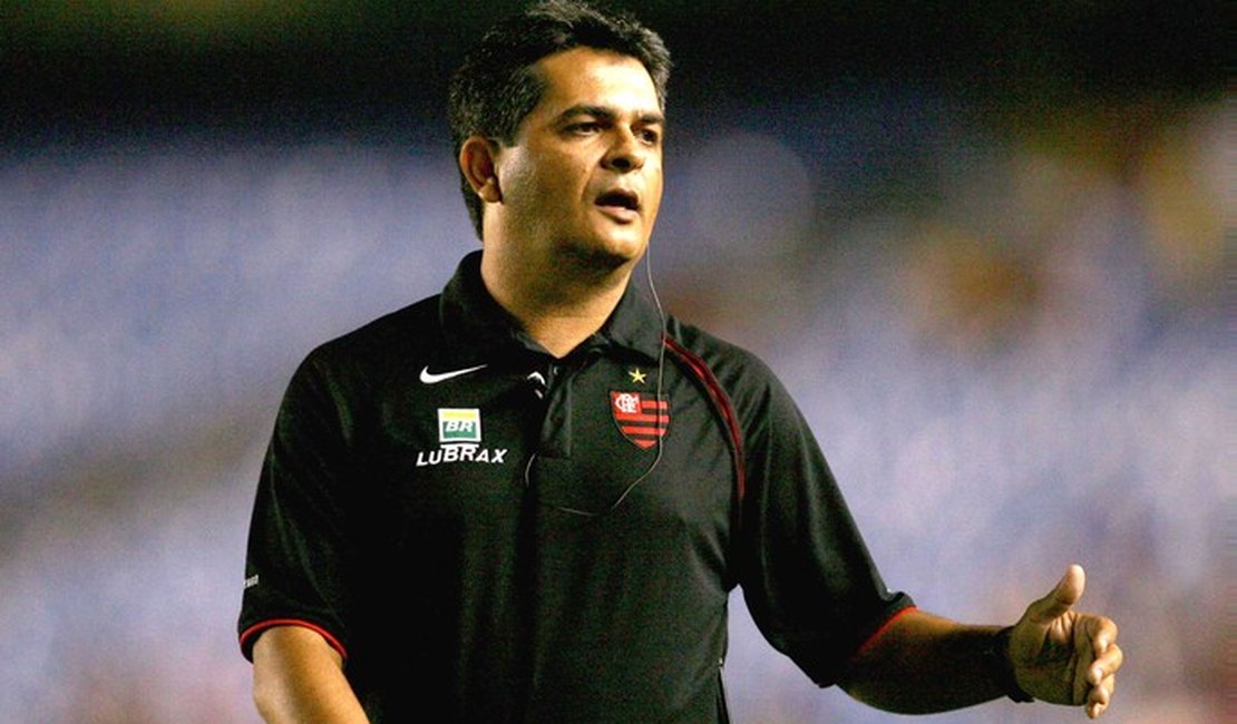 Flamengo contrata o Técnico Ney Franco