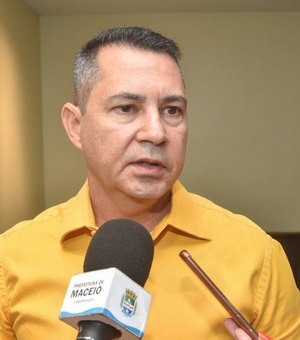Secretário municipal em Maceió, Enio Bolivar, avalia trabalho a frente da Semscs