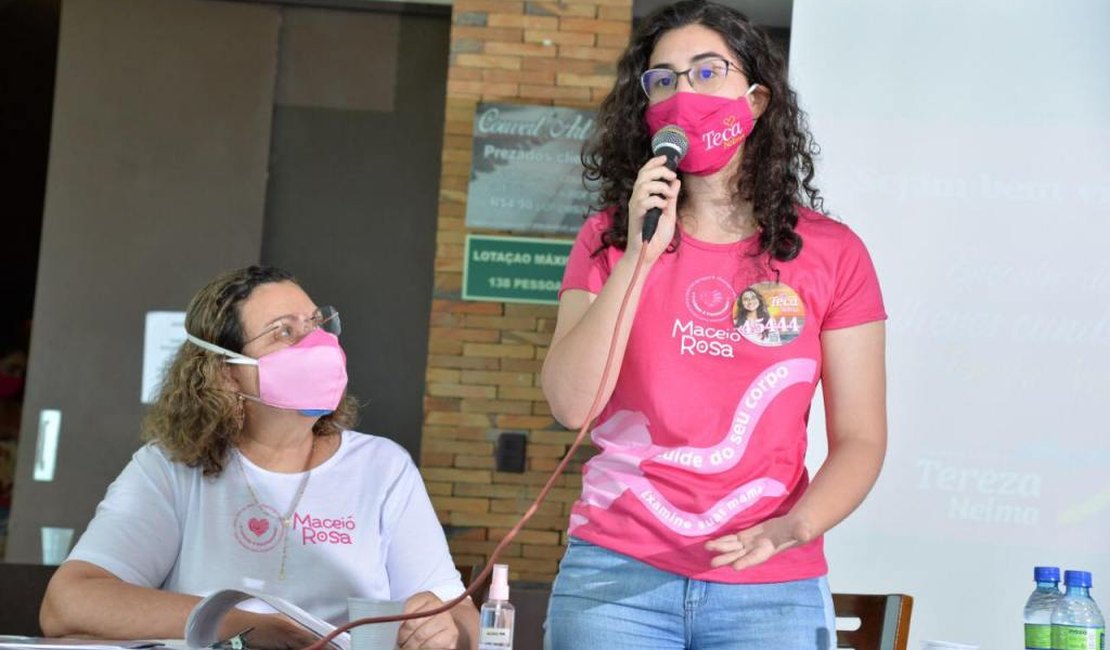 Teca e Tereza Nelma desmentem publicação e negam que estão saindo do PSDB: 'Vou sair e ninguém me avisou?'