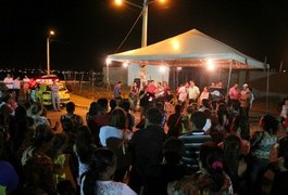 Prefeitura entrega iluminação a 1 mil famílias no N. Srª Aparecida