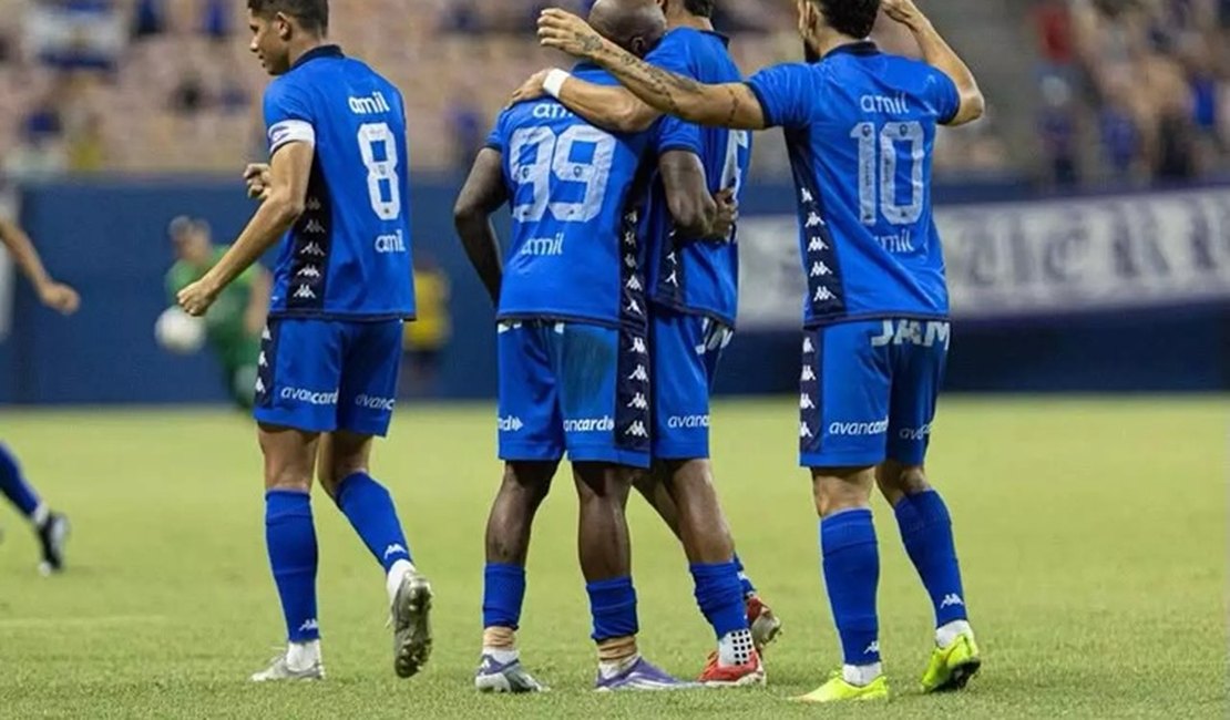 Nacional-AM vence o CSA por 3 a 1 e abre vantagem no playoff da Série D