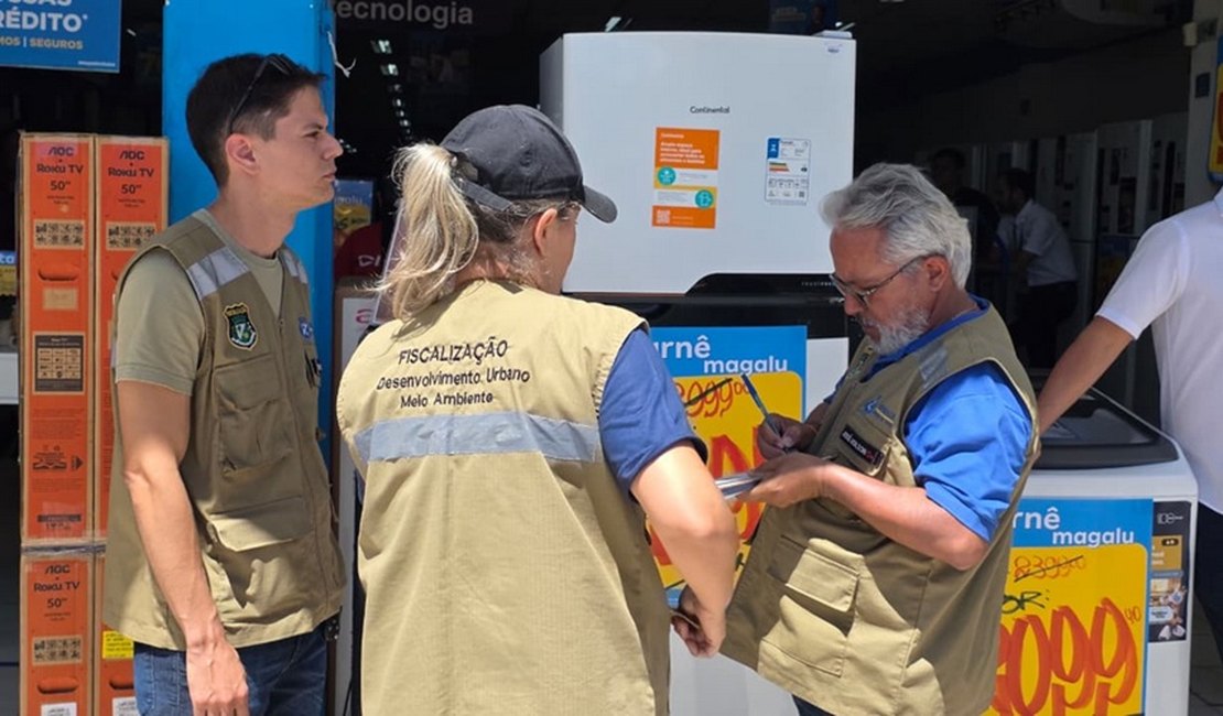 Fiscalização notifica 45 lojas do Centro de Arapiraca por poluição sonora