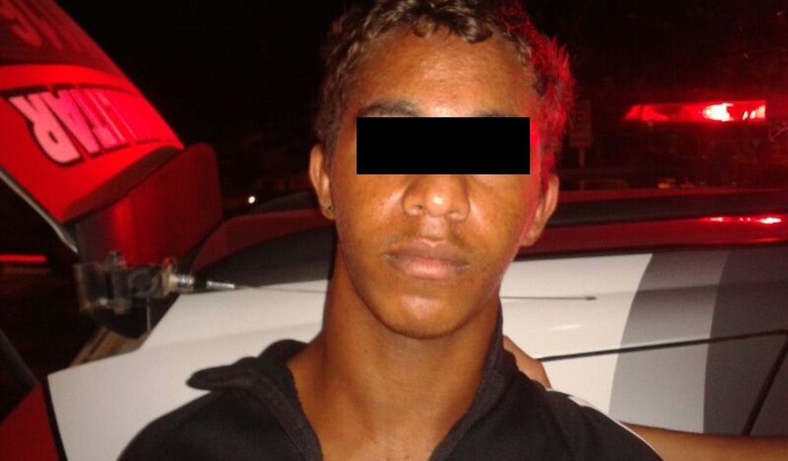 Adolescente é apreendido com cinquentinha furtada em Arapiraca