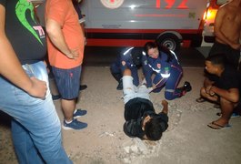 Motociclista fica ferido após colisão traseira em carro no bairro Baixa Grande