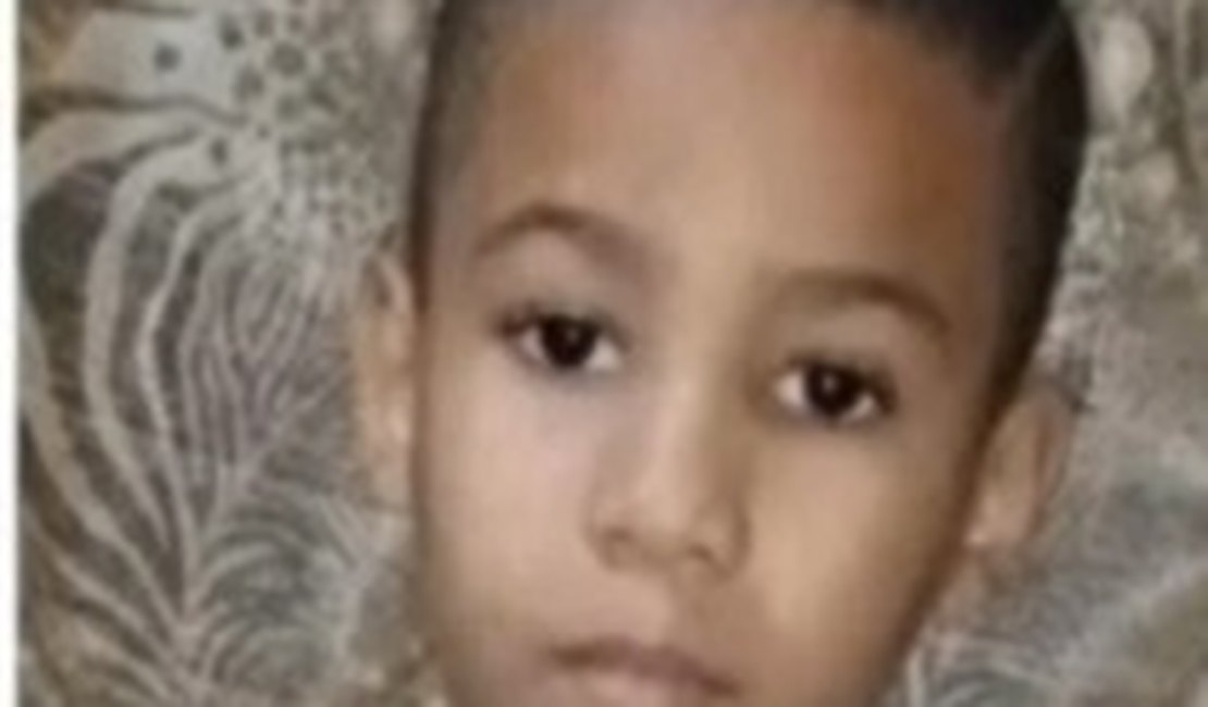 IML de Arapiraca confirma identidade de menino que se afogou em Piaçabuçu e libera corpo para sepultamento
