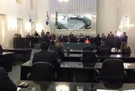 Orçamento para 2014 é aprovado com emenda de R$ 81 mi para militares