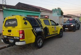 Bandidos armados invadem casa e matam homem enquanto ele dormia com a esposa, em Arapiraca